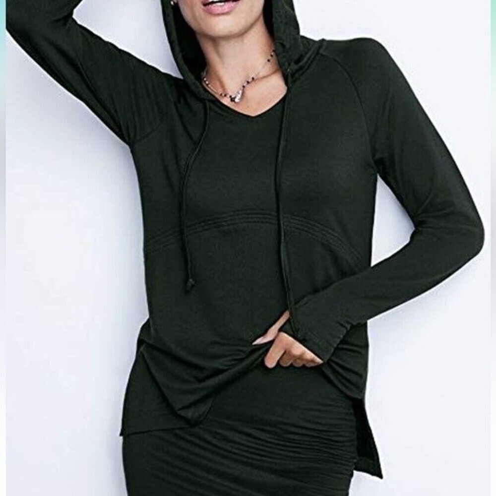 Cabi Fireside Long Sleeve Thumbholes Hoodie